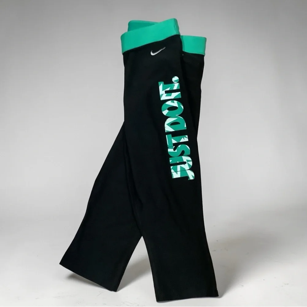 Nike Dri-Fit Black Capris with Green Accents and Logo. Sz. M